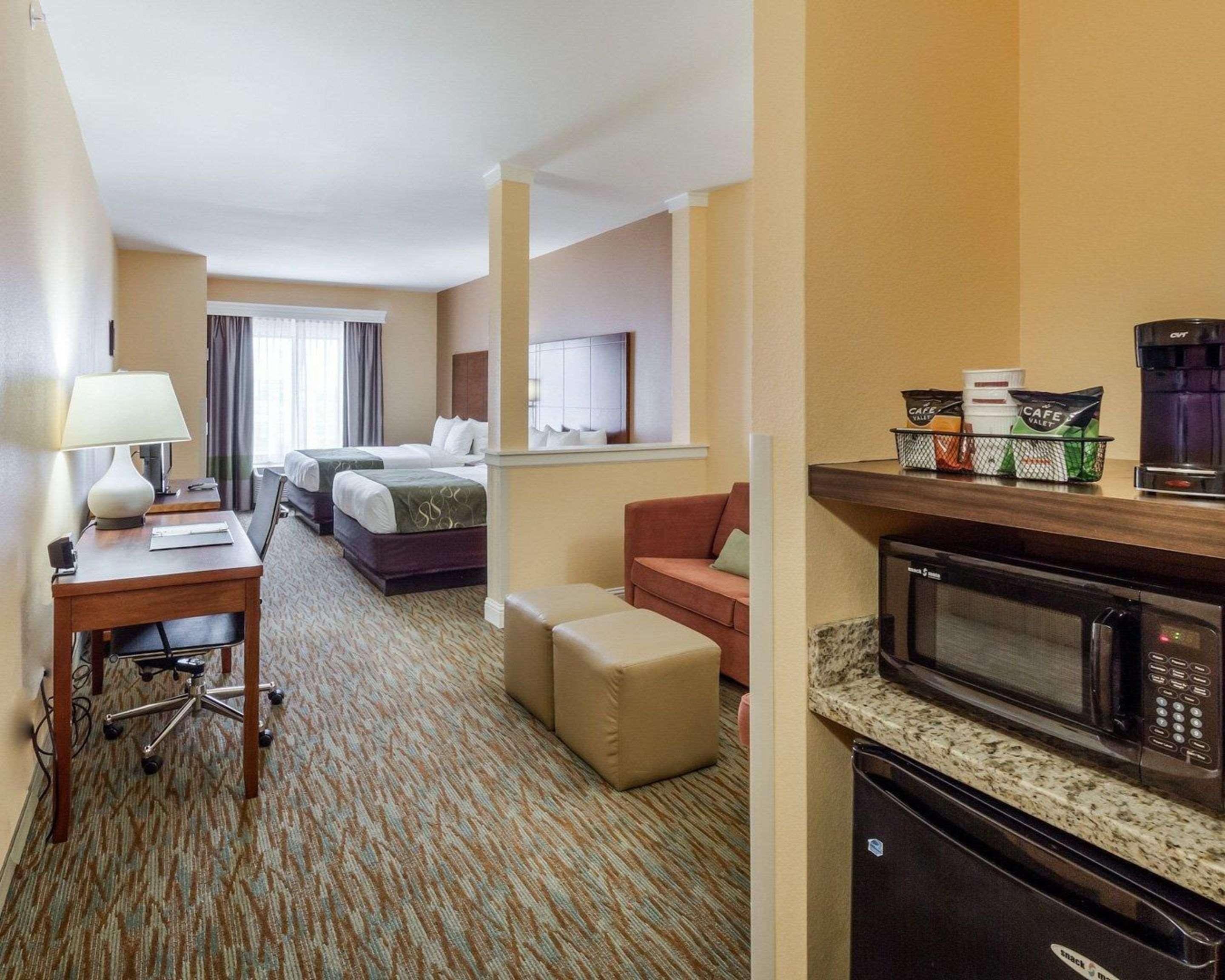 Comfort Suites Cotulla Near I-35 Екстер'єр фото
