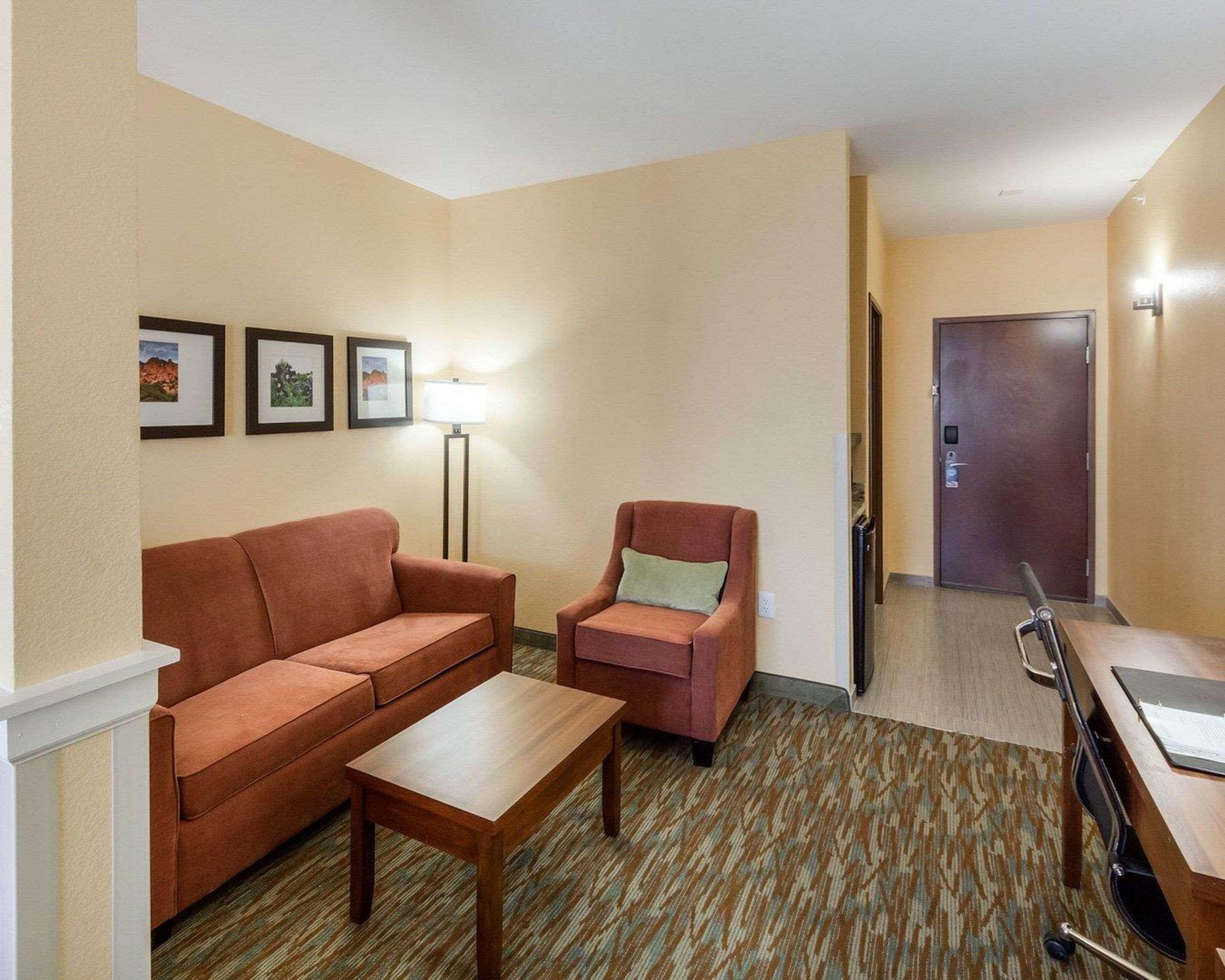 Comfort Suites Cotulla Near I-35 Екстер'єр фото