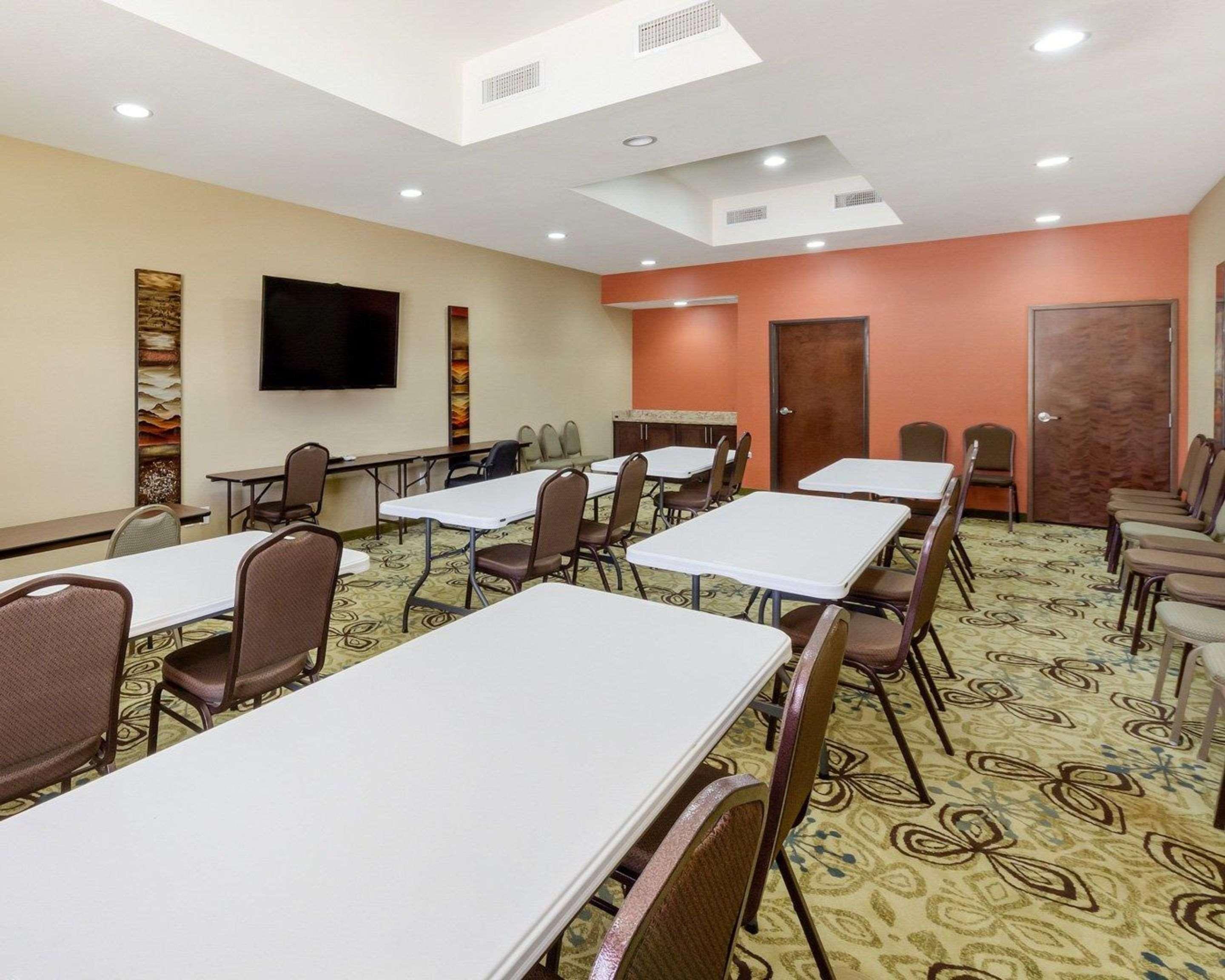 Comfort Suites Cotulla Near I-35 Екстер'єр фото