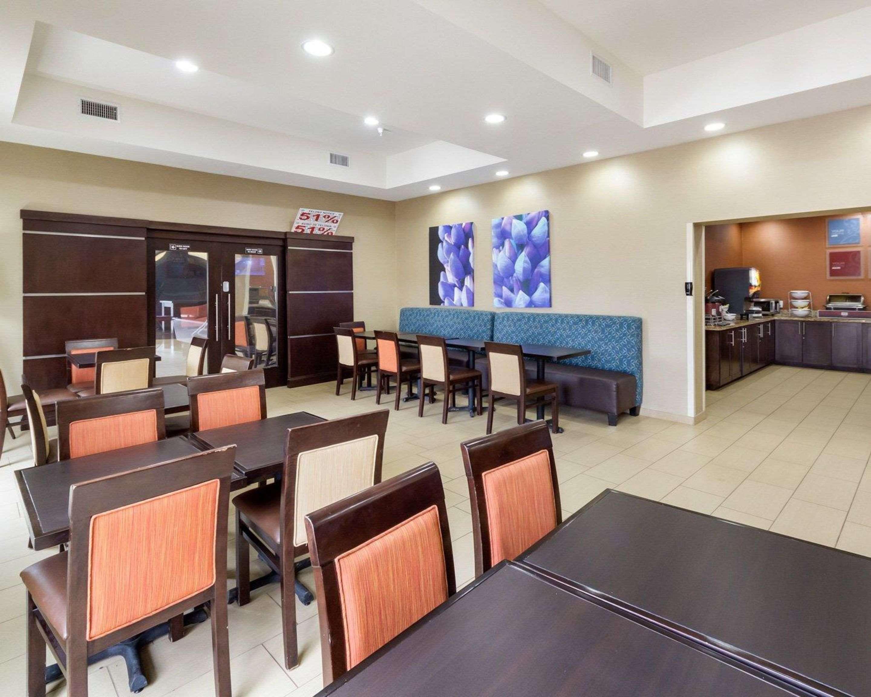 Comfort Suites Cotulla Near I-35 Екстер'єр фото