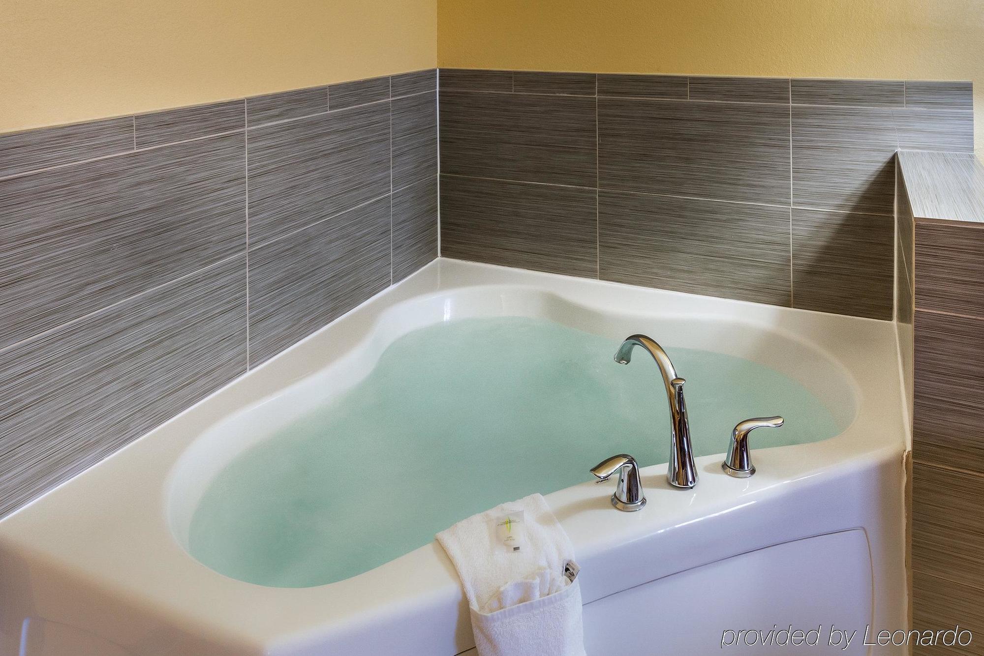 Comfort Suites Cotulla Near I-35 Екстер'єр фото