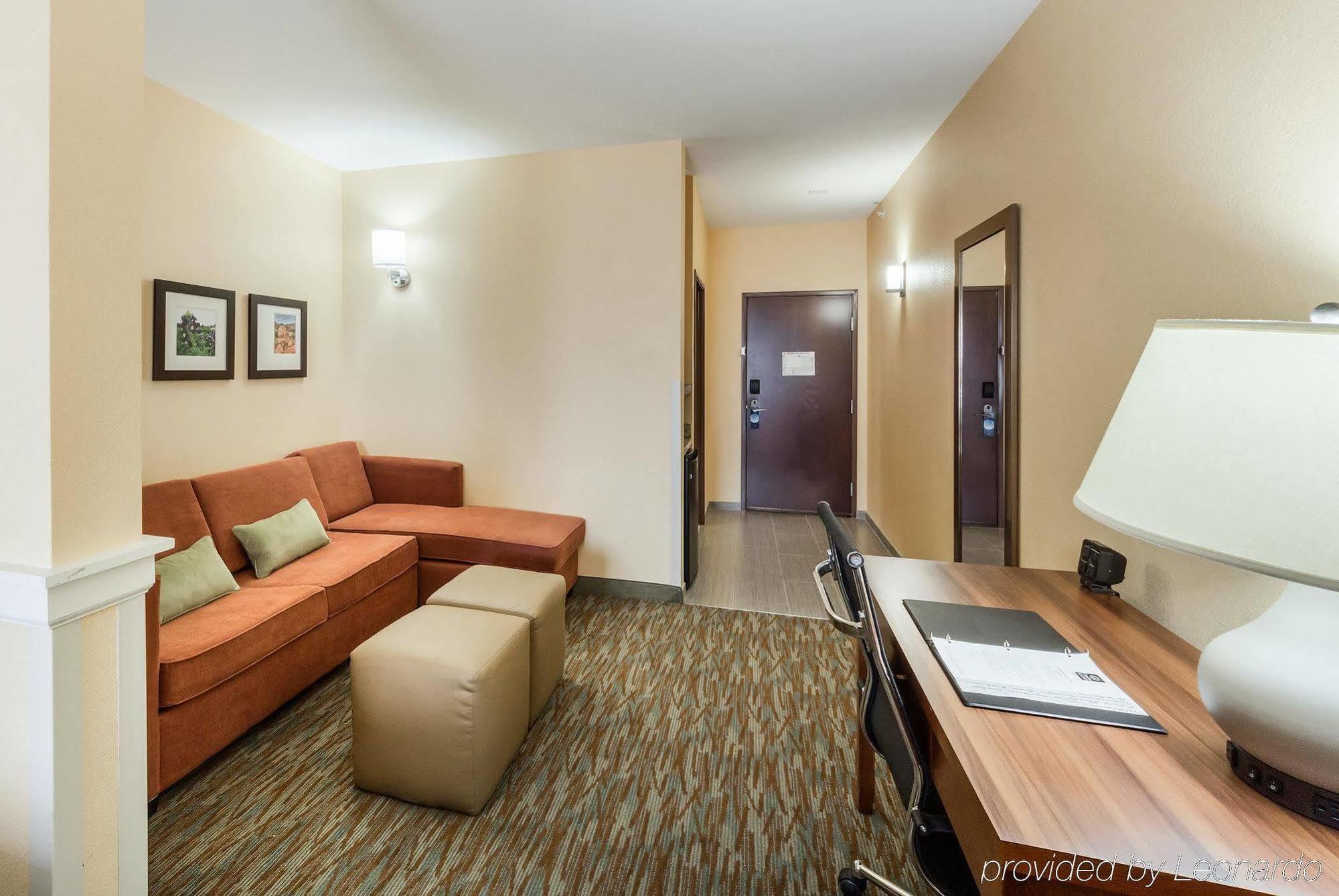 Comfort Suites Cotulla Near I-35 Екстер'єр фото