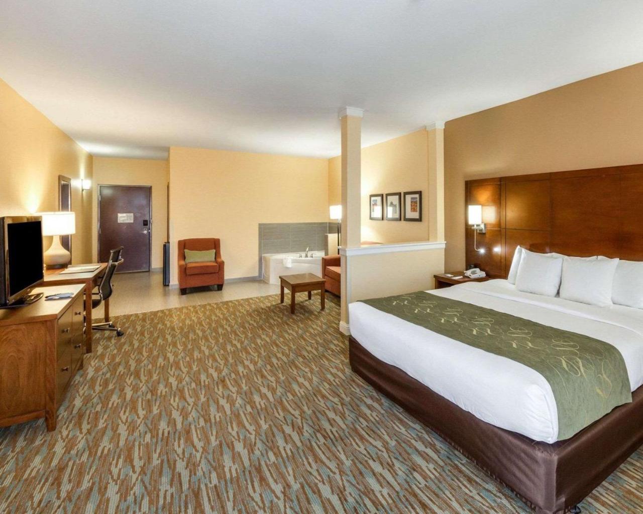 Comfort Suites Cotulla Near I-35 Екстер'єр фото