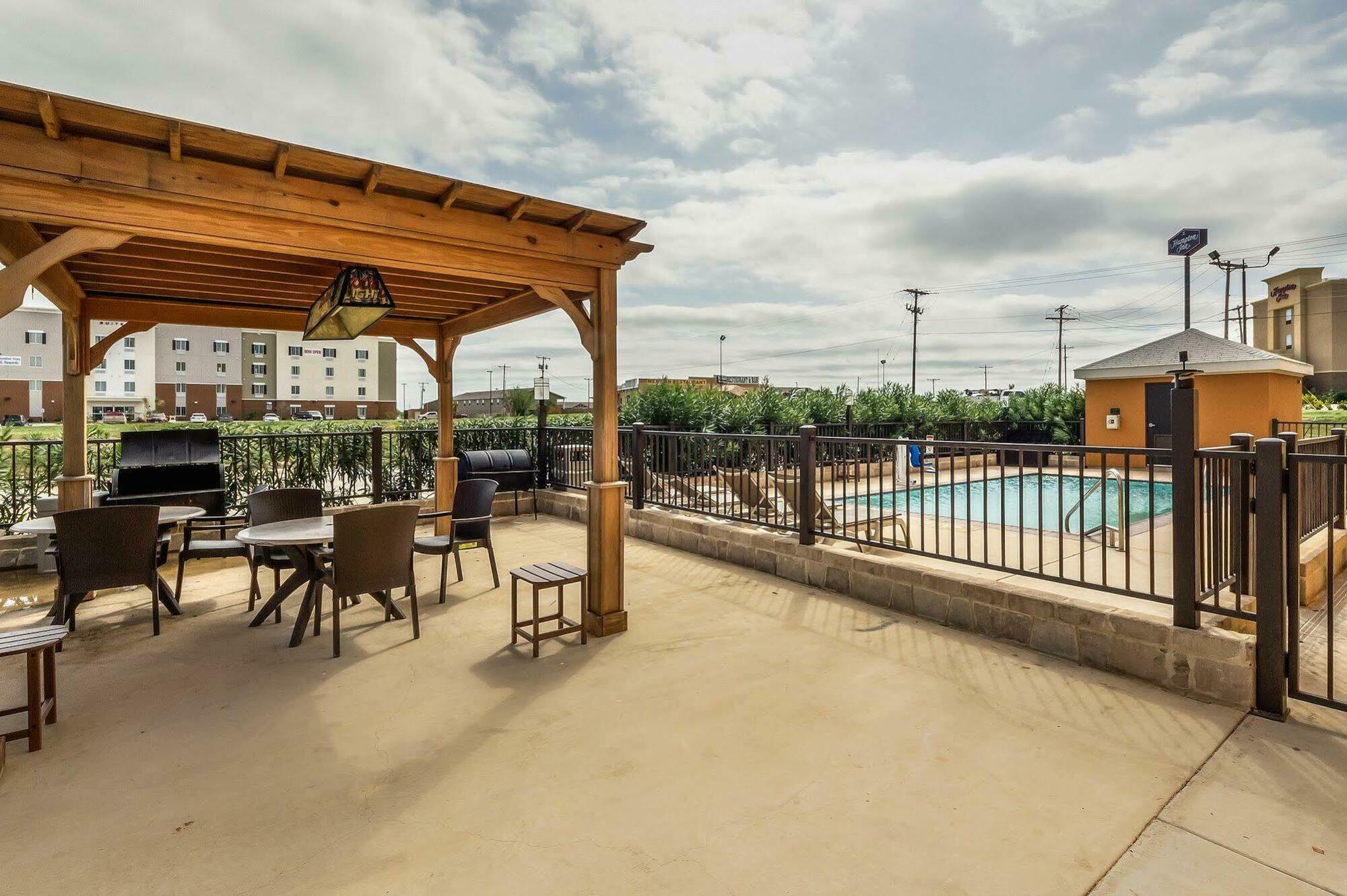 Comfort Suites Cotulla Near I-35 Екстер'єр фото